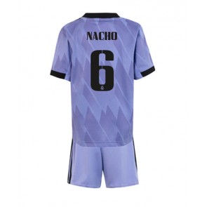 Real Madrid Nacho #6 kläder Barn 2022-23 Bortatröja Kortärmad (+ korta byxor)